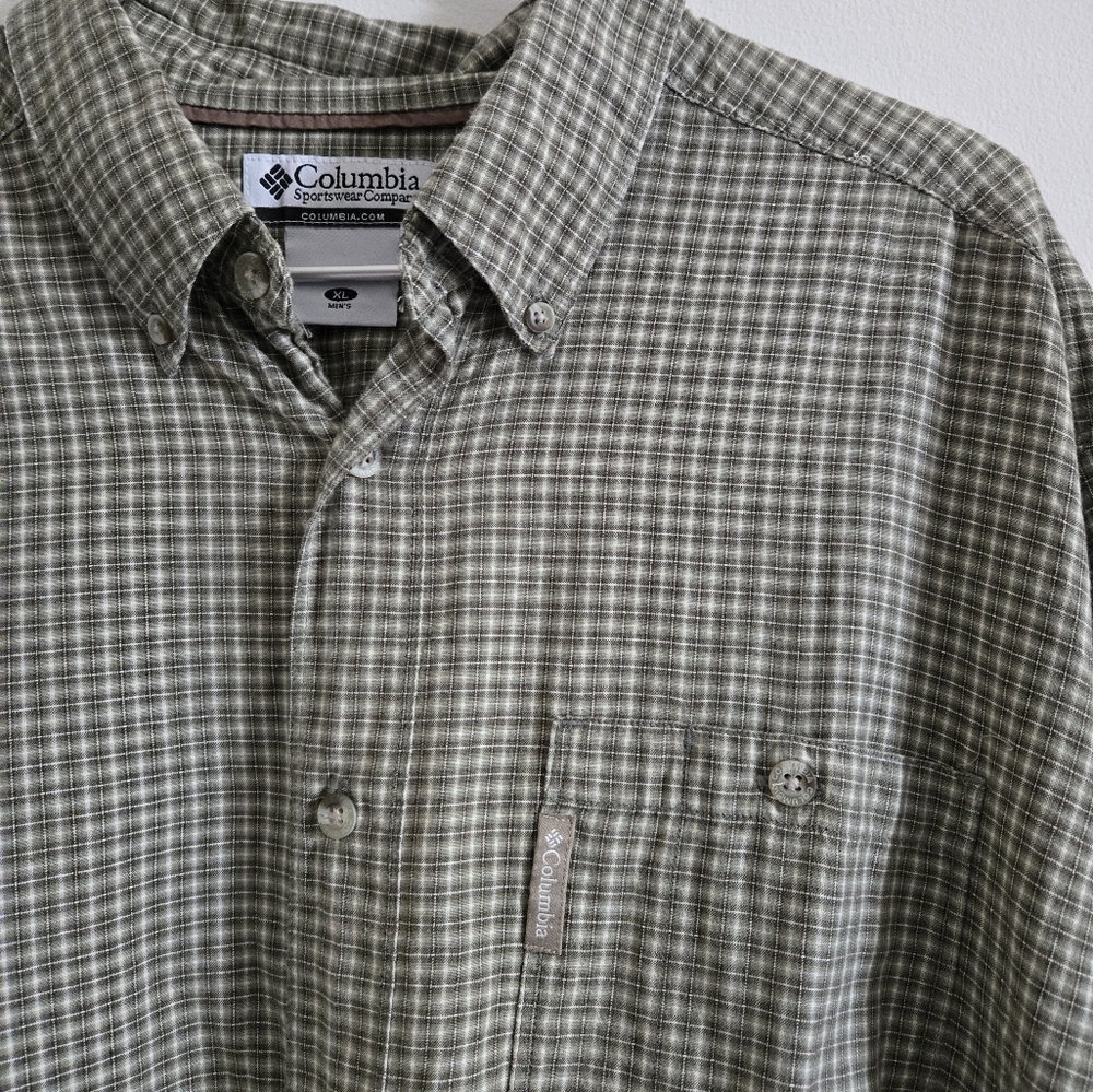 Colombia Button Up - Picture 3 of 4